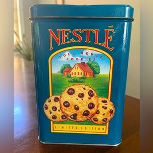 Vintage Nestlé Toll House Cookie Tin 🍪 Limited Edition
